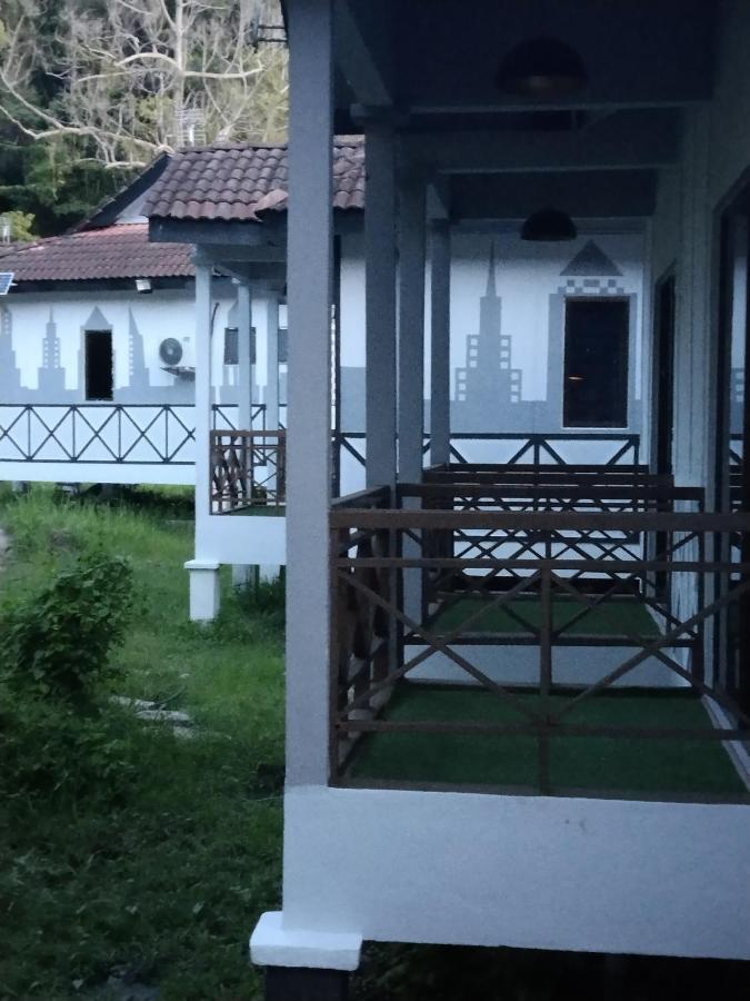 팡코르 홀리데이 리조트 Kampong Sungai Udang 외부 사진